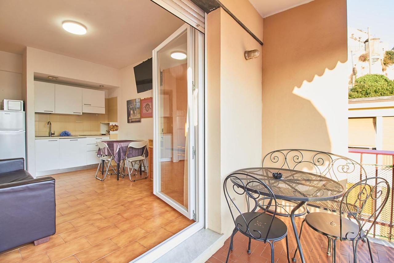 Appartamenti Dell'Arco Finale Ligure Exterior photo