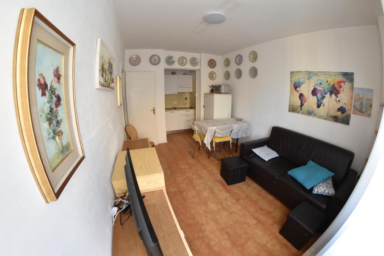 Appartamenti Dell'Arco Finale Ligure Exterior photo