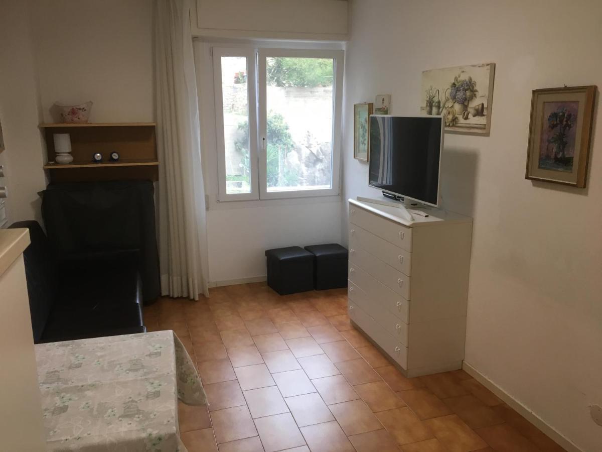 Appartamenti Dell'Arco Finale Ligure Exterior photo